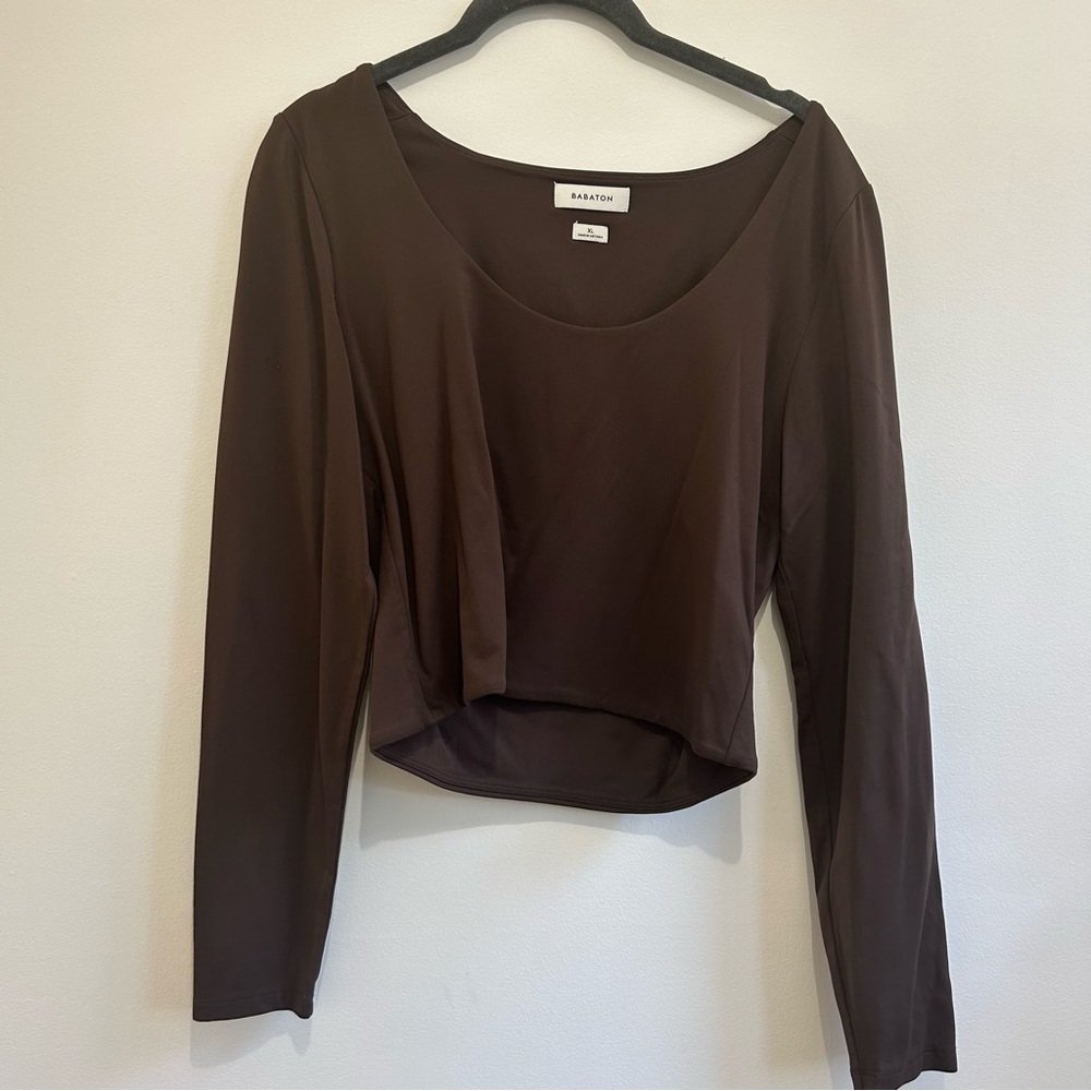Babaton / Aritzia rich mocha brown crop